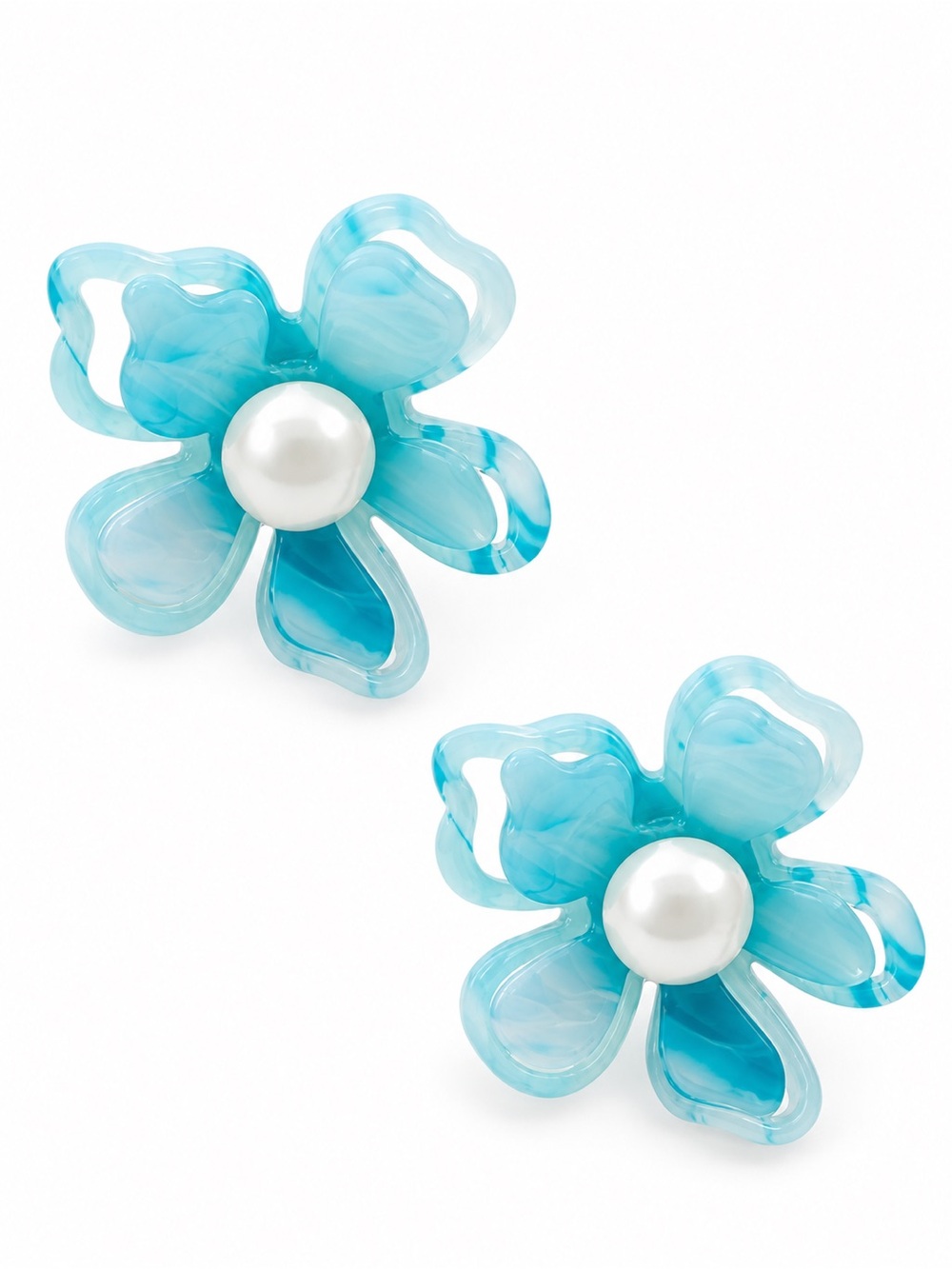 LELE SADOUGHI Sky Blue Pearl Azalea Button Earrings.